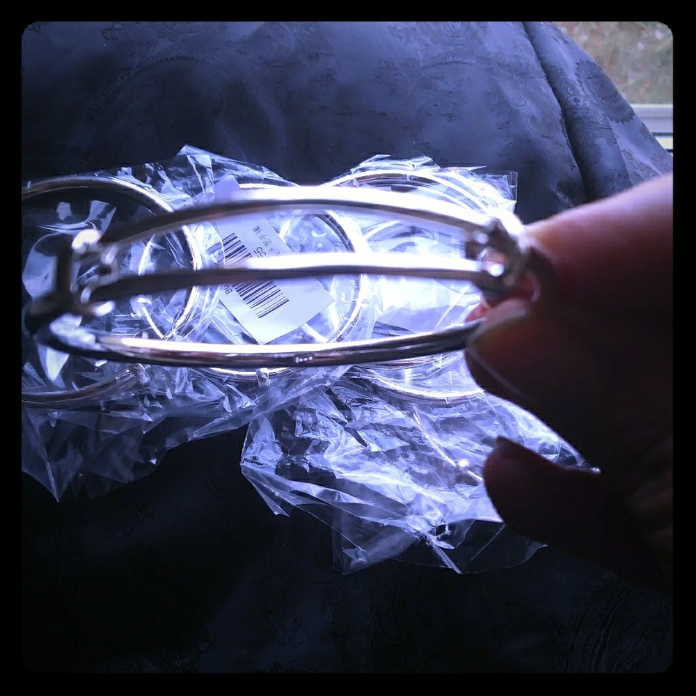 Woman's bracelet